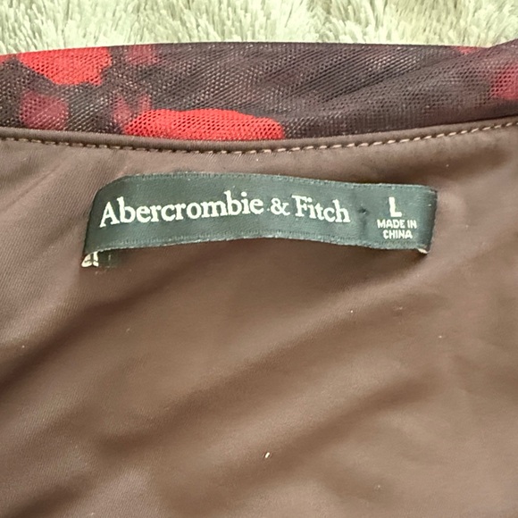 One-Shoulder Red and Black Floral Dress - Picture 3 of 5